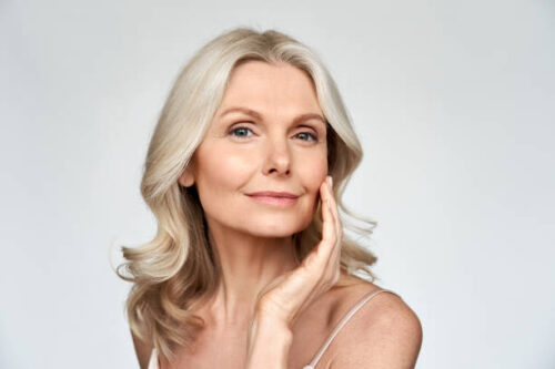Playa del Carmen Forever Young combo with neck and chest Skin treatment by certified esthetician Skinbar by Andrea Zuñiga